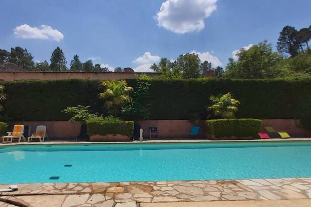 Eblouissant Appartement Au Calme D'Une Residence Avec Piscine Idealement Situe Au Pied Du Colorado Provencal Dans Le Prestigieux Luberon Rustrel Zewnętrze zdjęcie