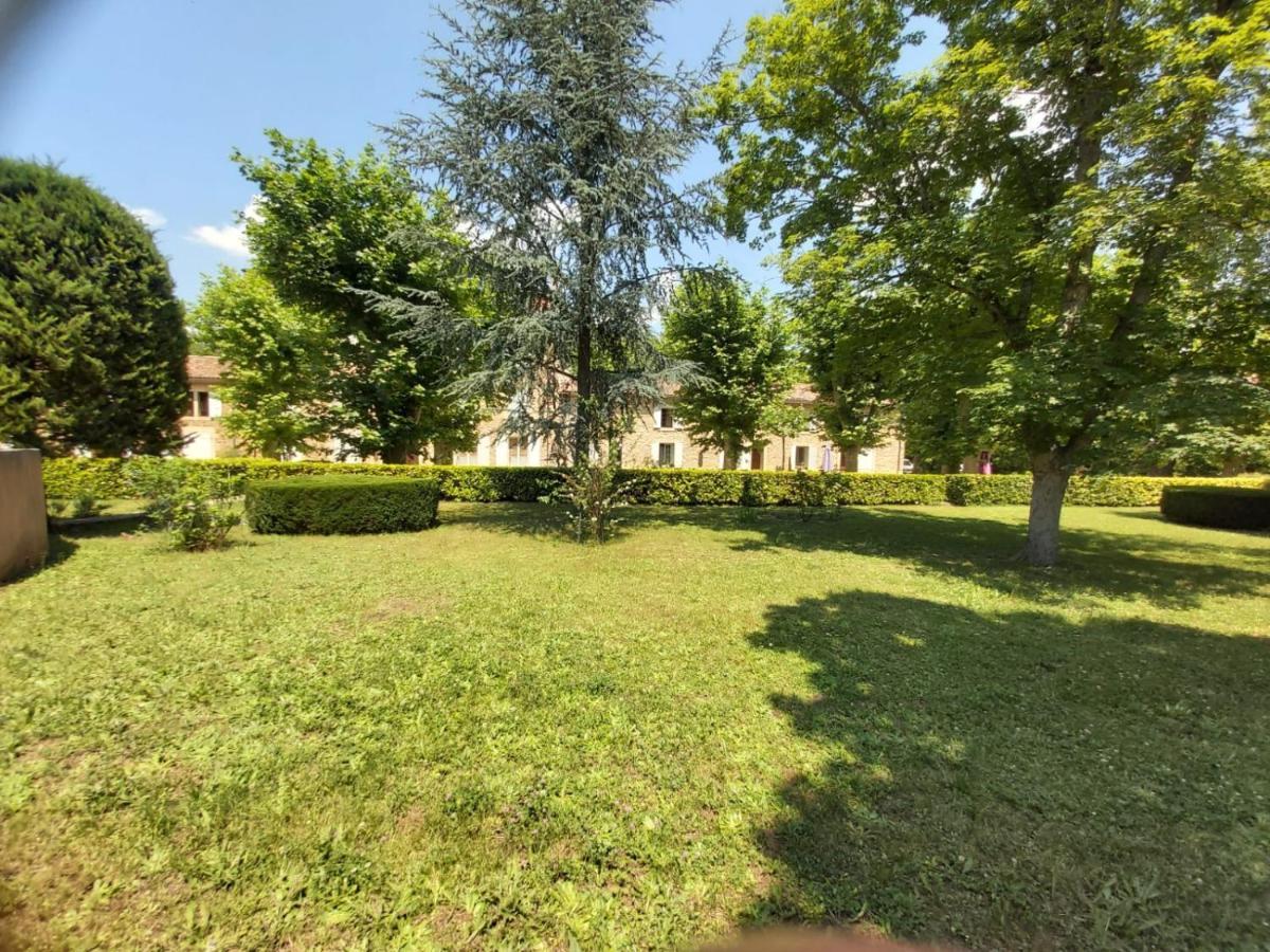 Eblouissant Appartement Au Calme D'Une Residence Avec Piscine Idealement Situe Au Pied Du Colorado Provencal Dans Le Prestigieux Luberon Rustrel Zewnętrze zdjęcie