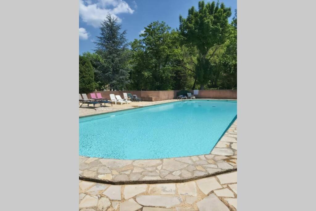 Eblouissant Appartement Au Calme D'Une Residence Avec Piscine Idealement Situe Au Pied Du Colorado Provencal Dans Le Prestigieux Luberon Rustrel Zewnętrze zdjęcie